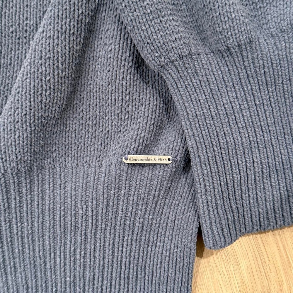 Abercrombie & Fitch Soft A&F Collection navy blue crew neck sweater Size Small - Picture 3 of 7